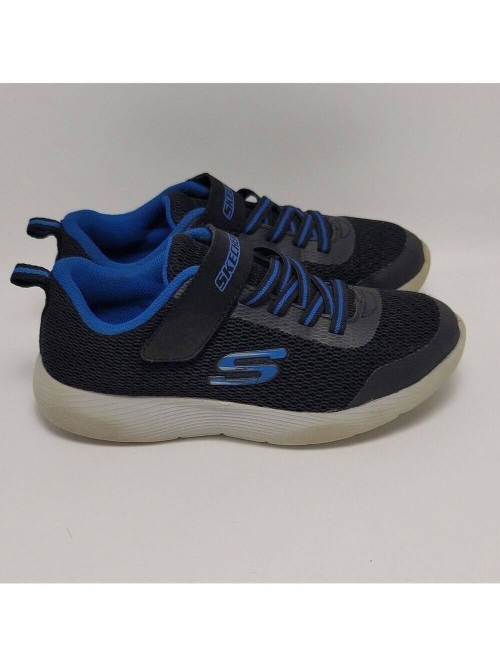 Skechers Boys Dyna Lite Sneakers Black and Blue Size 3